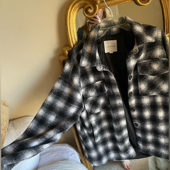 Thread & Supply Shacket - Picture 3 of 5